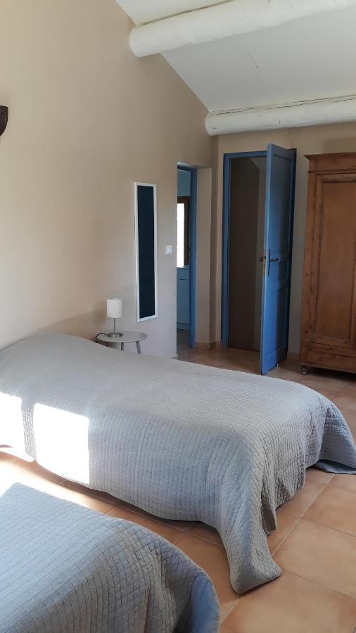 Le Mas Des Vergers Salon-de-Provence Kültér fotó