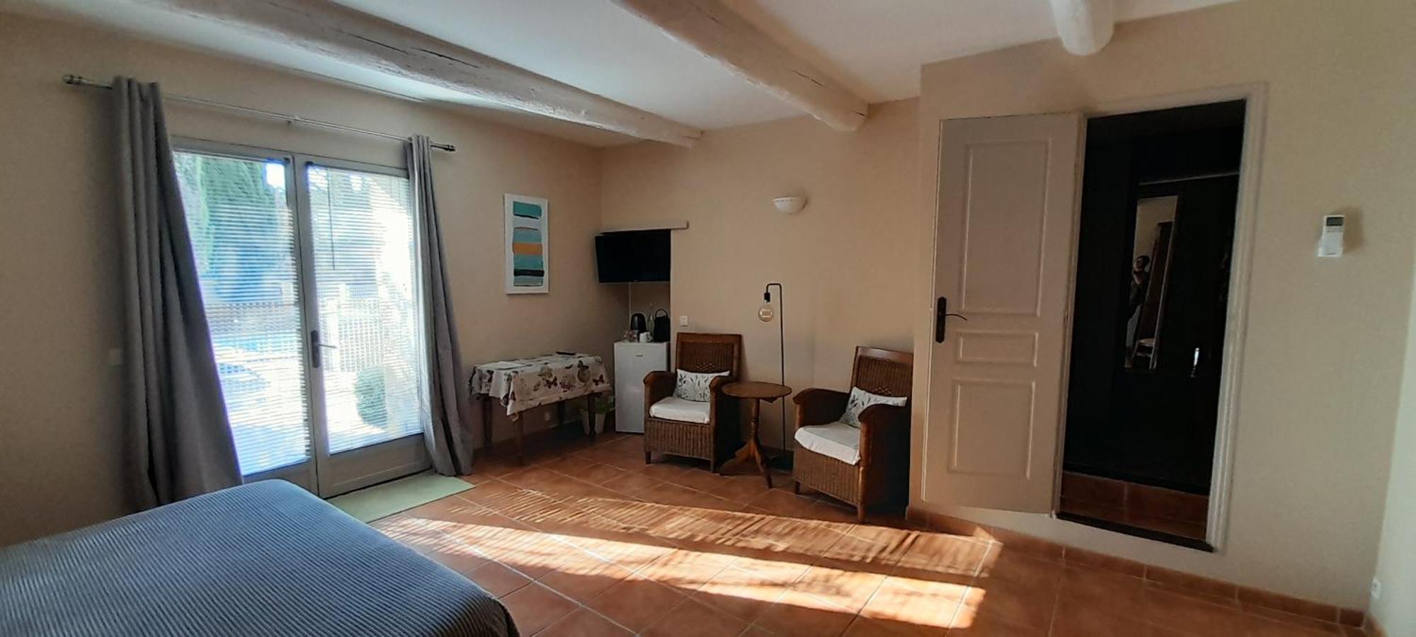 Le Mas Des Vergers Salon-de-Provence Kültér fotó